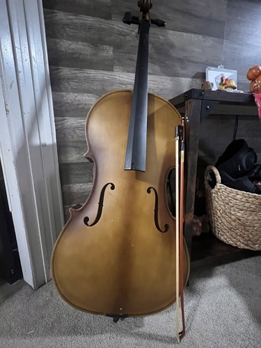 Cello used - cello, 4/4